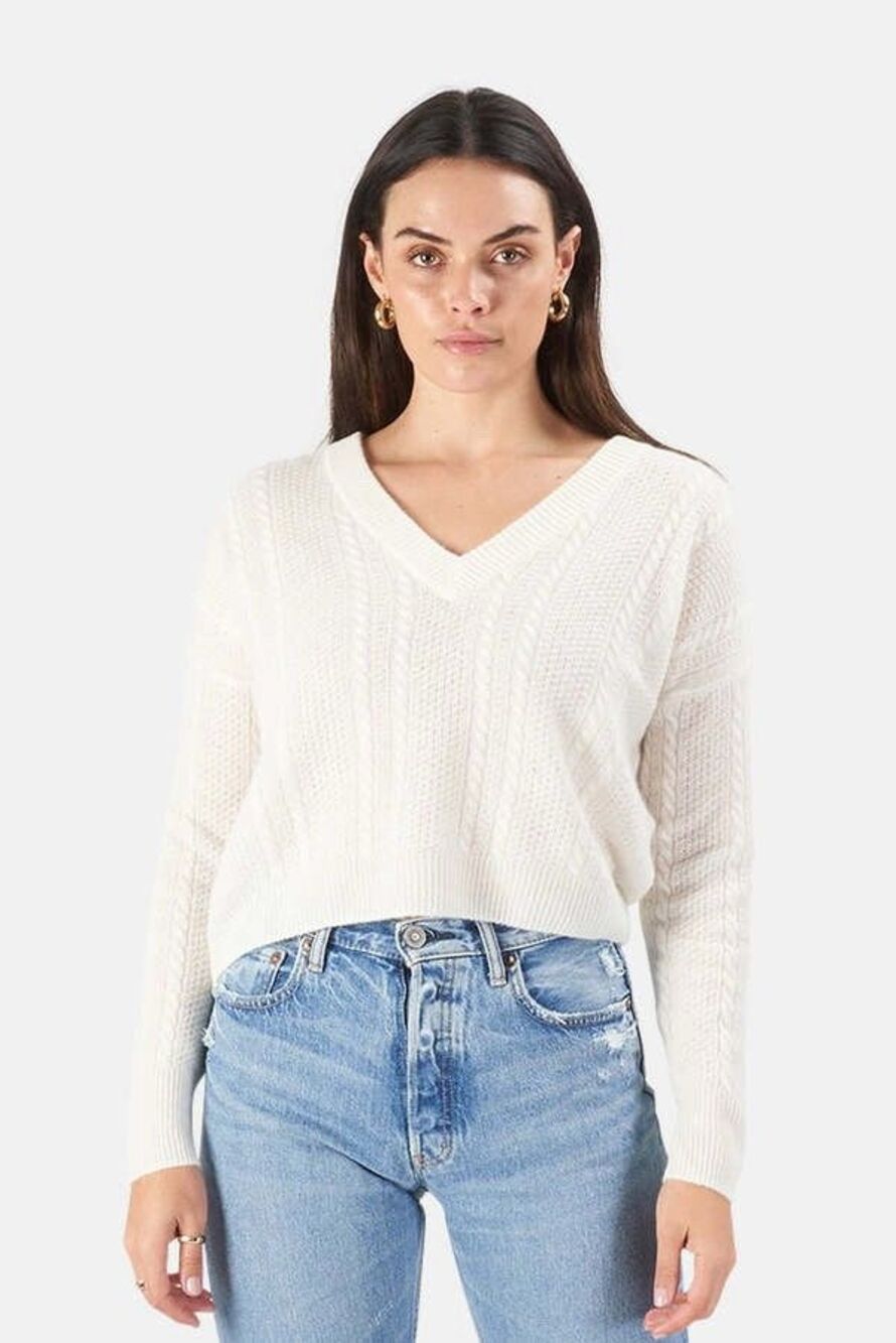 Naadam Super Luxe Cashmere Sweater L Cream V Neck NWT $358 Luxury Knit